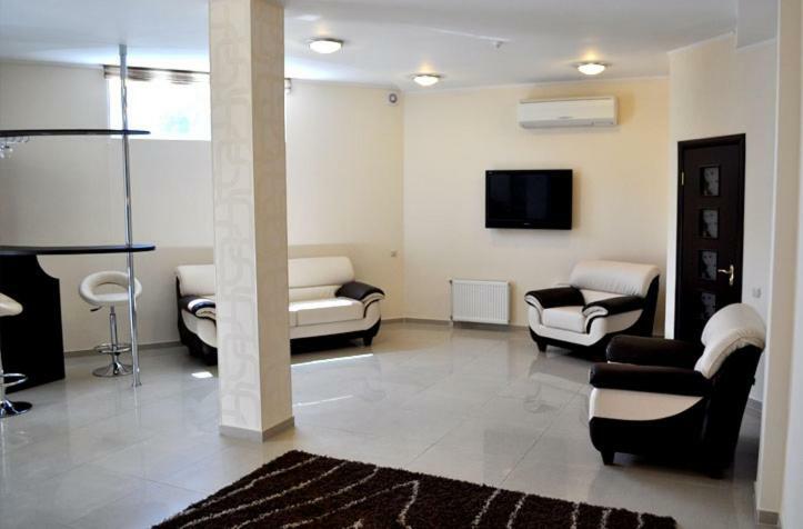 Columbus Hotel Οδησσός Εξωτερικό φωτογραφία
