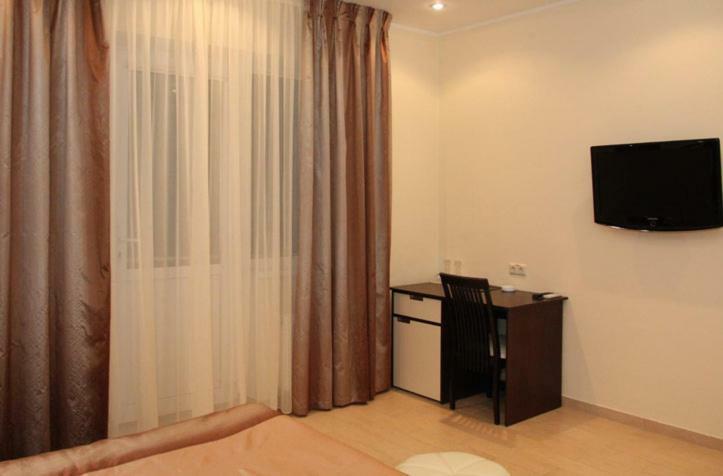 Columbus Hotel Οδησσός Εξωτερικό φωτογραφία